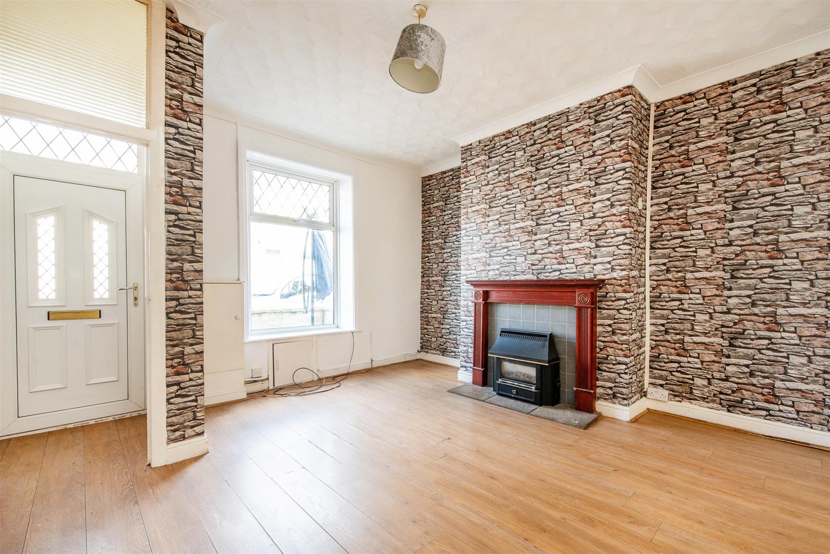 3 bed property in Gillibrand Street, Darwen